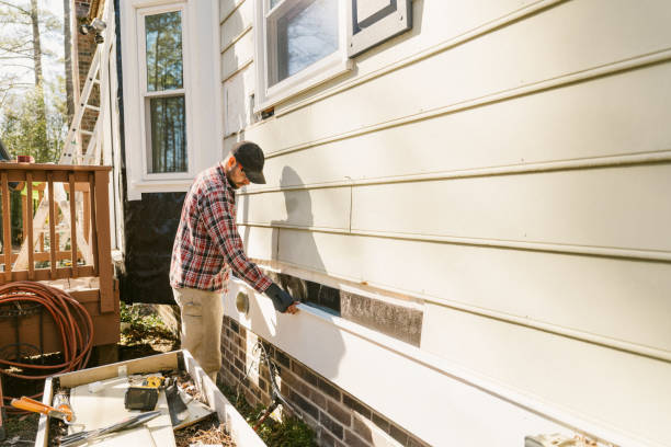 Top rated local Emergency Siding Repair specialists in Danvers, IL